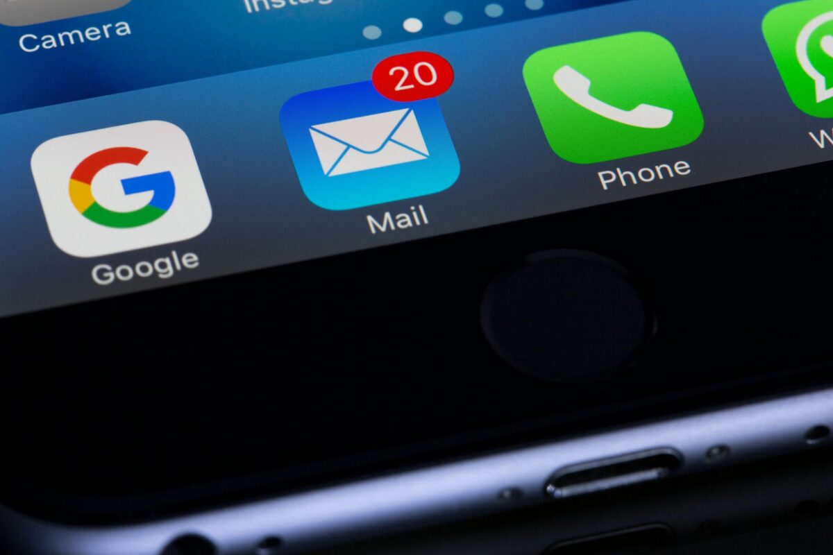 How to Handle Email